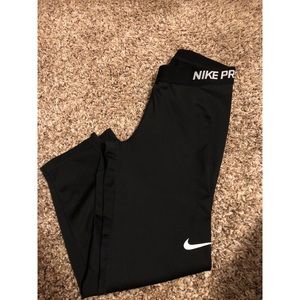 Nike workout capris New Year’s eve sale